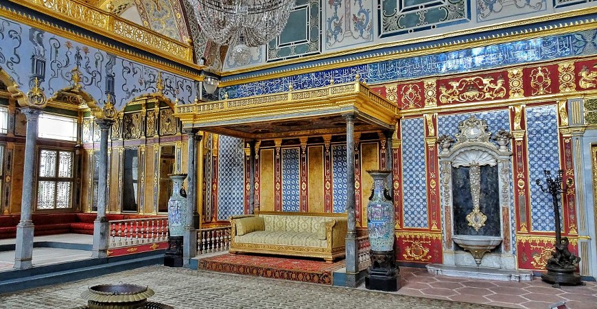 Topkapi Palace Museum in Istanbul